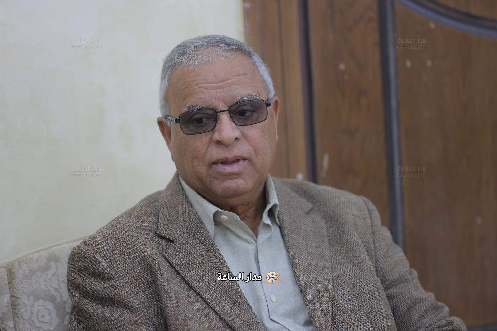 Madar Al-Saa Images 0.1416744366666145