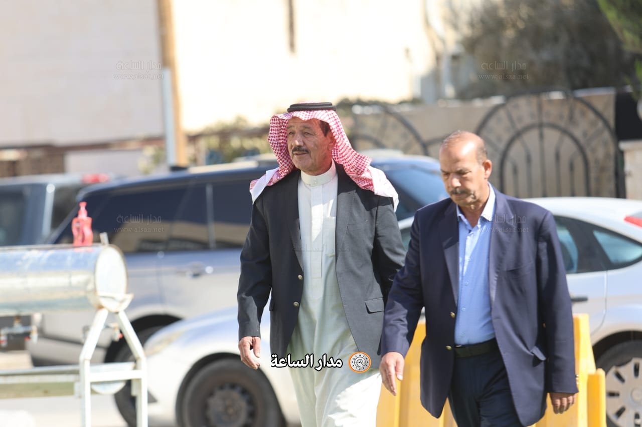 Madar Al-Saa Images 0.9865627048755168