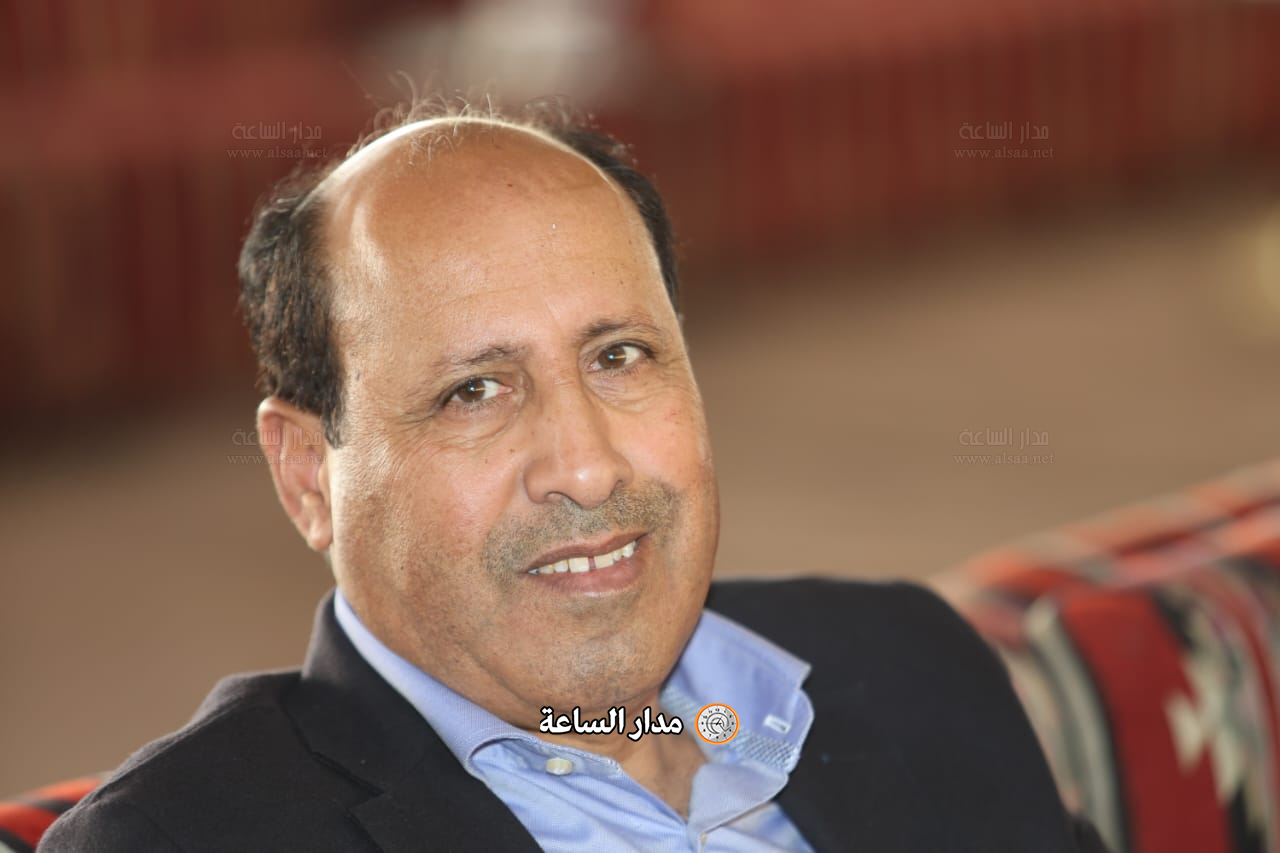 Madar Al-Saa Images 0.9874758125170591