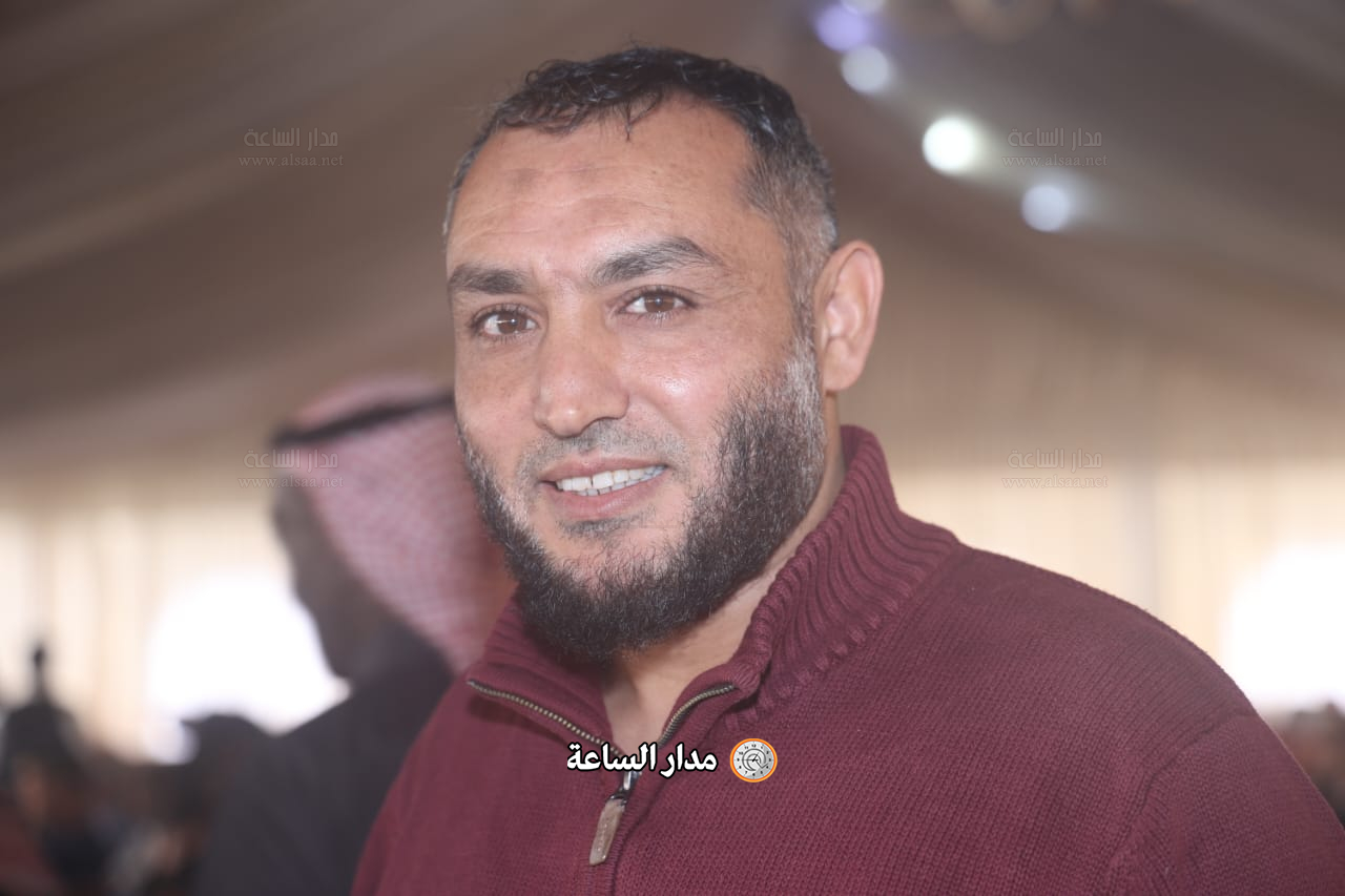 Madar Al-Saa Images 0.7118027032795942