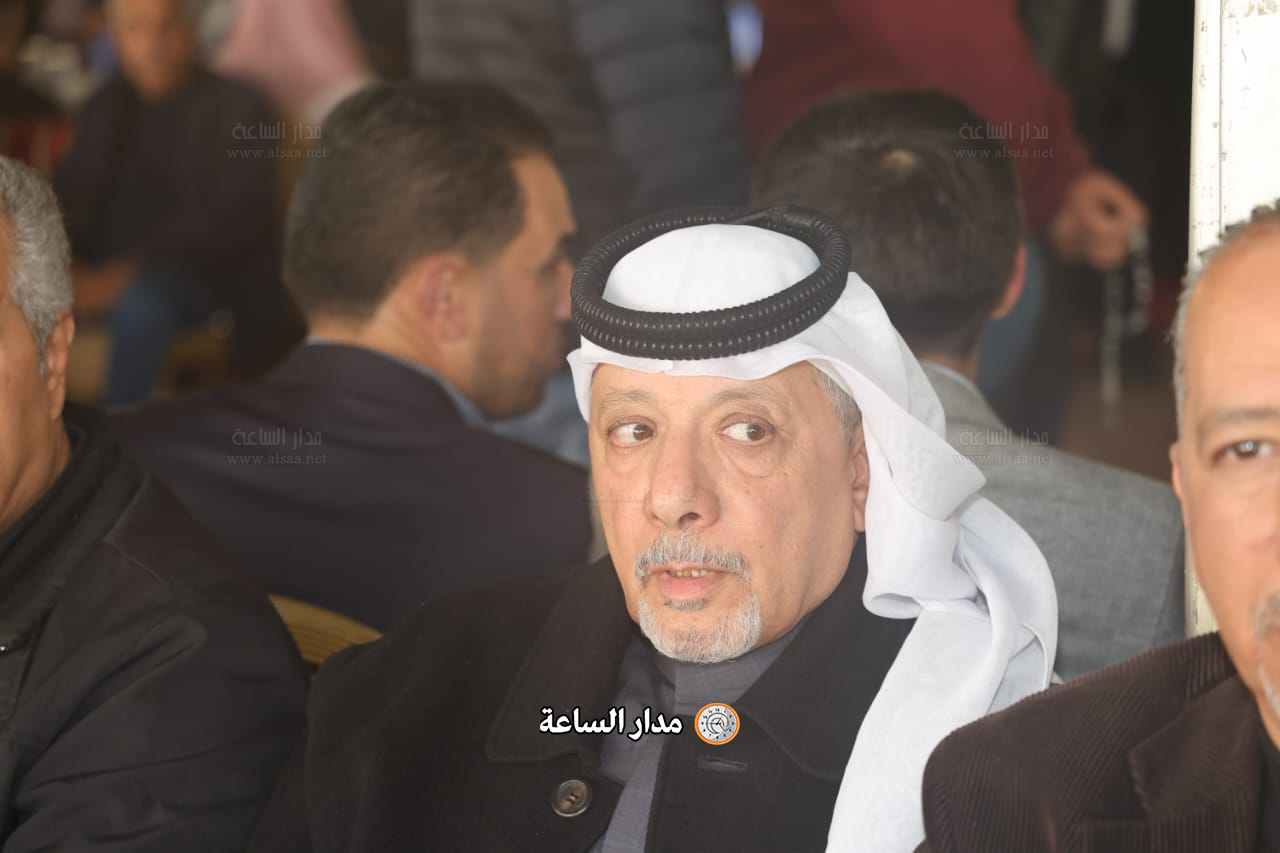 Madar Al-Saa Images 0.5002494270217459