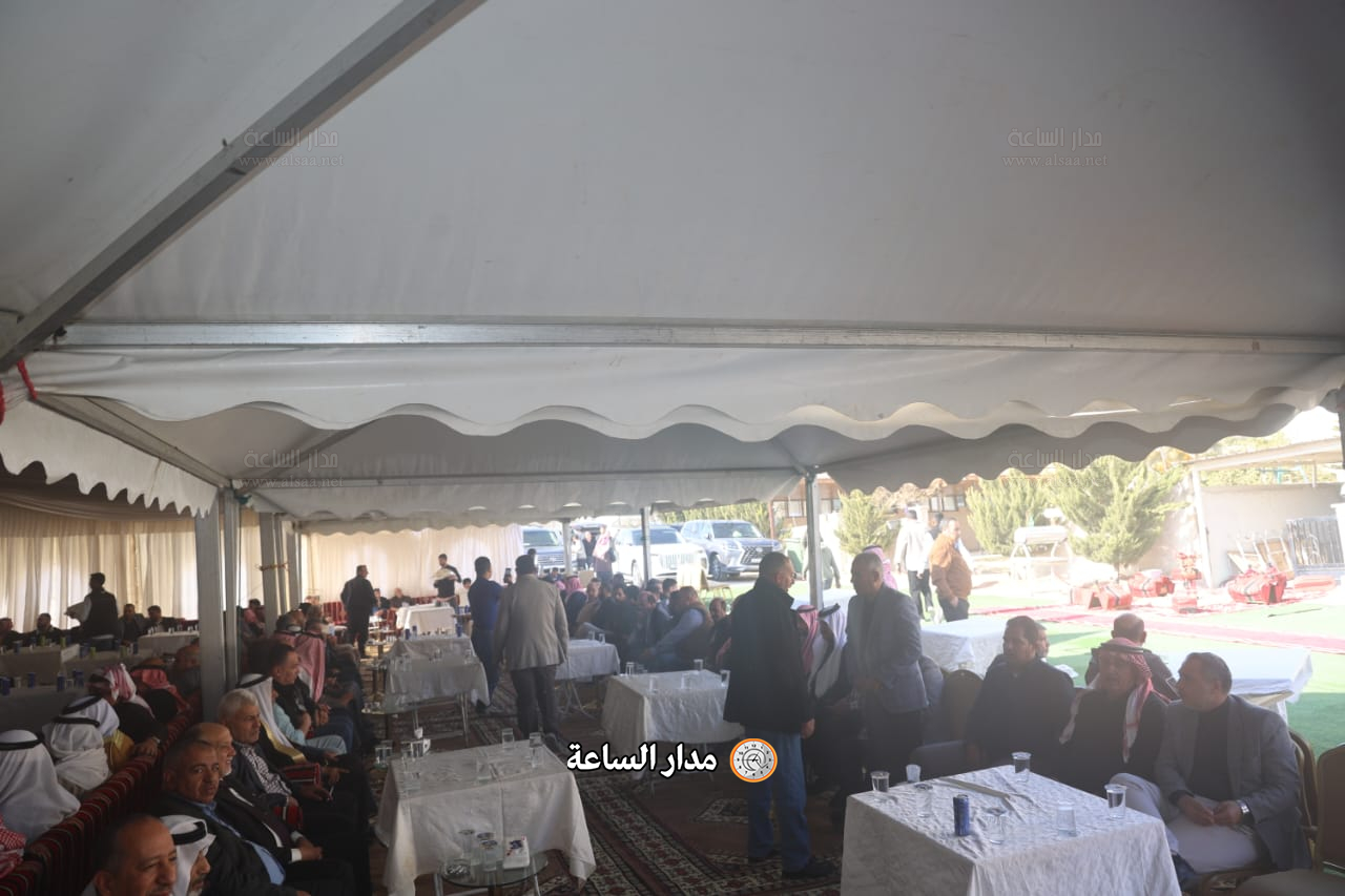 Madar Al-Saa Images 0.9763915481031762