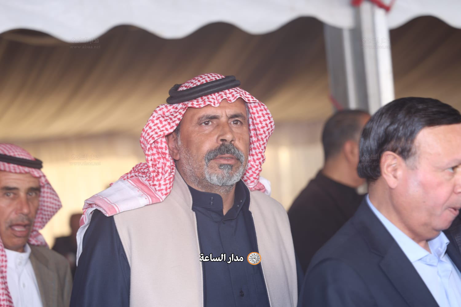 Madar Al-Saa Images 0.012629337934310092