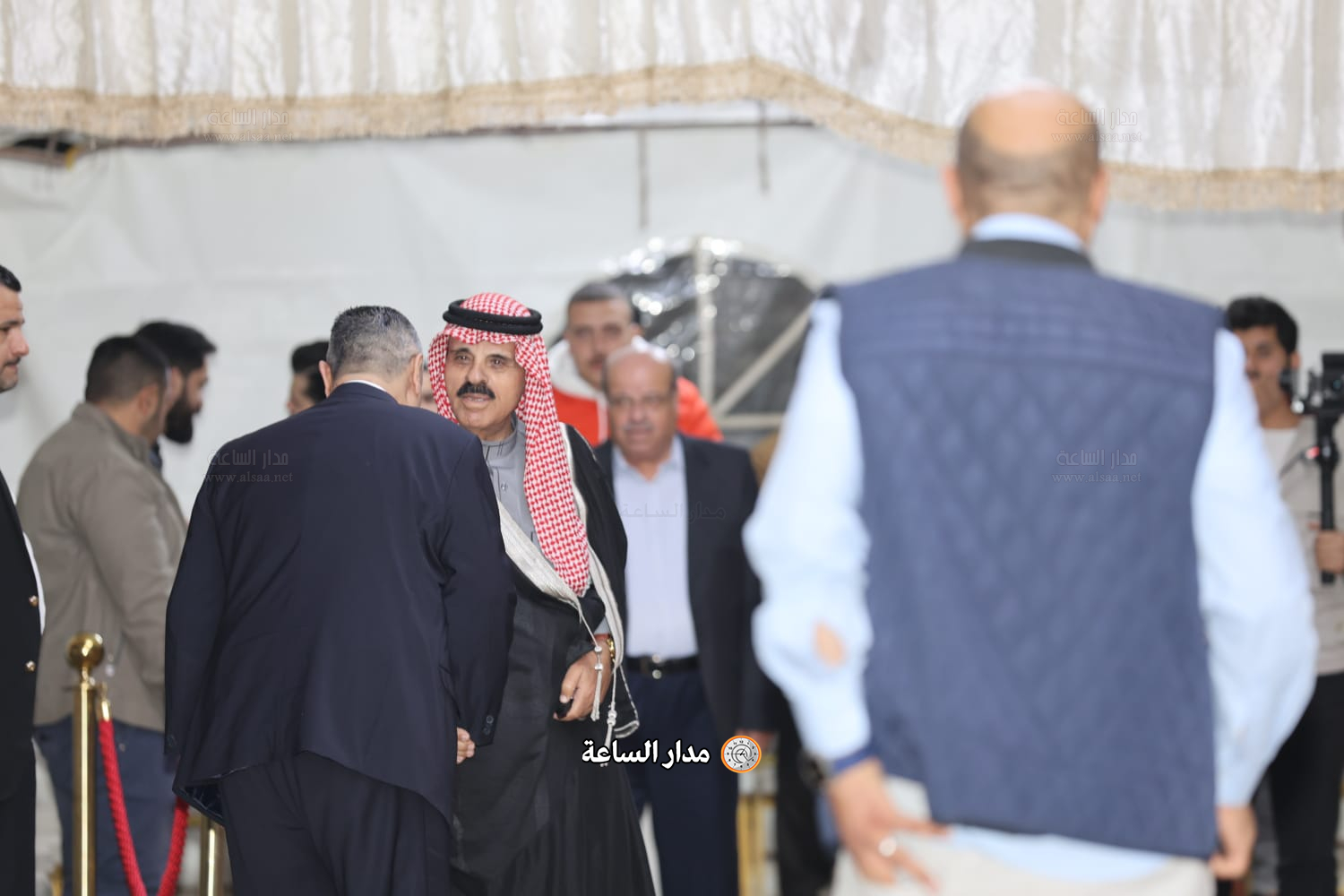 Madar Al-Saa Images 0.38102320782549426