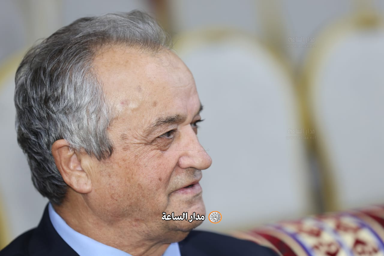 Madar Al-Saa Images 0.22977784613552066