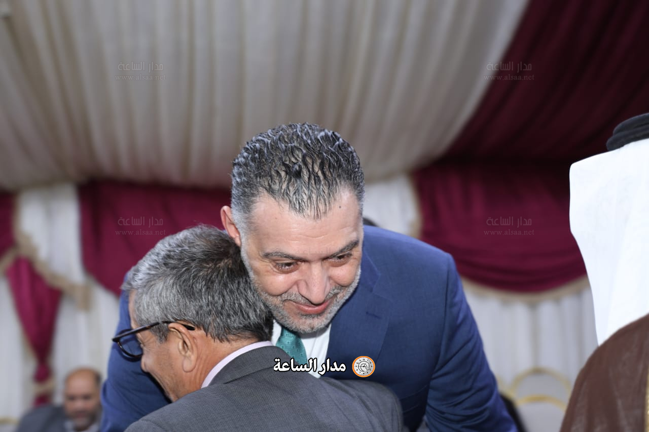 Madar Al-Saa Images 0.8338467838451922