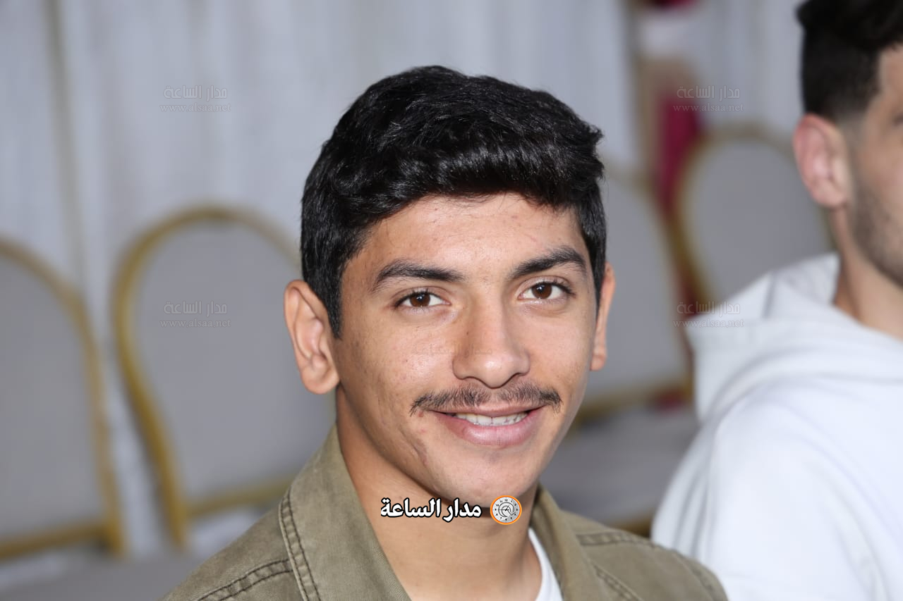 Madar Al-Saa Images 0.41735447449394725