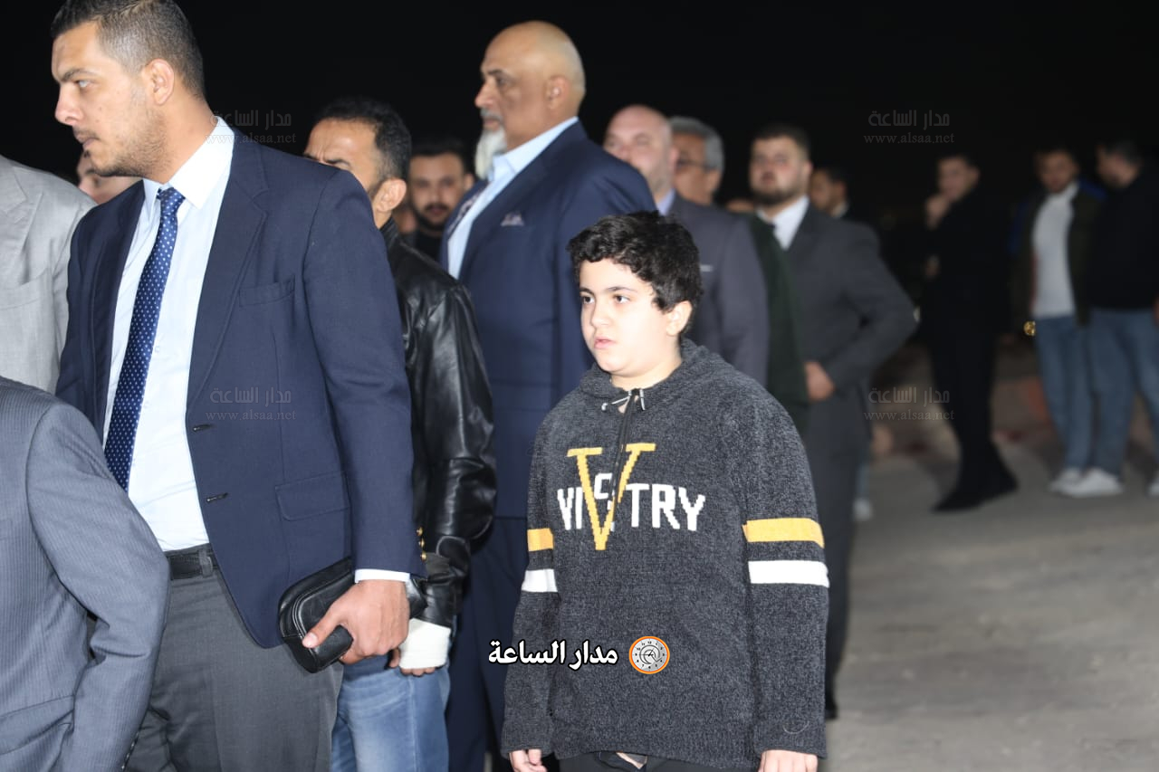 Madar Al-Saa Images 0.4459575654176564