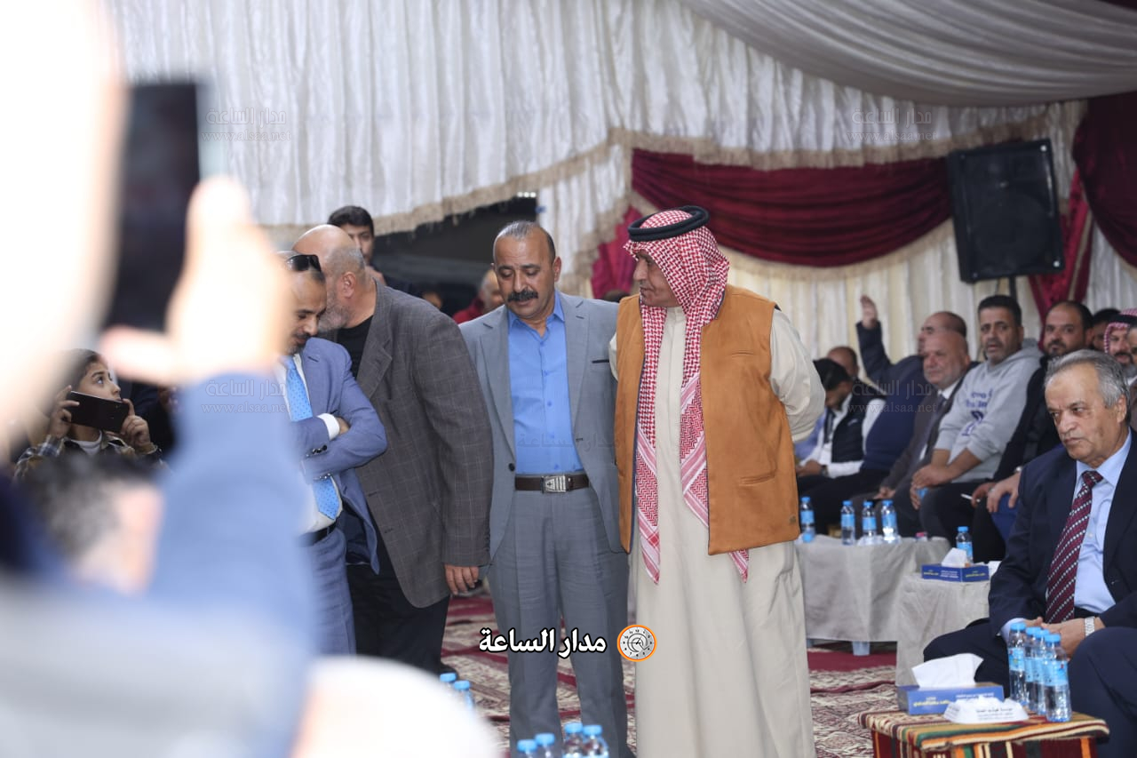 Madar Al-Saa Images 0.3552306725588523