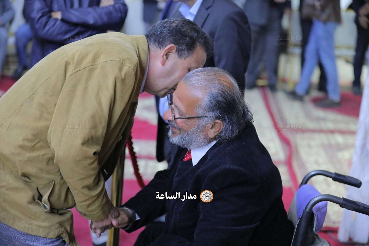 Madar Al-Saa Images 0.22829444381656572