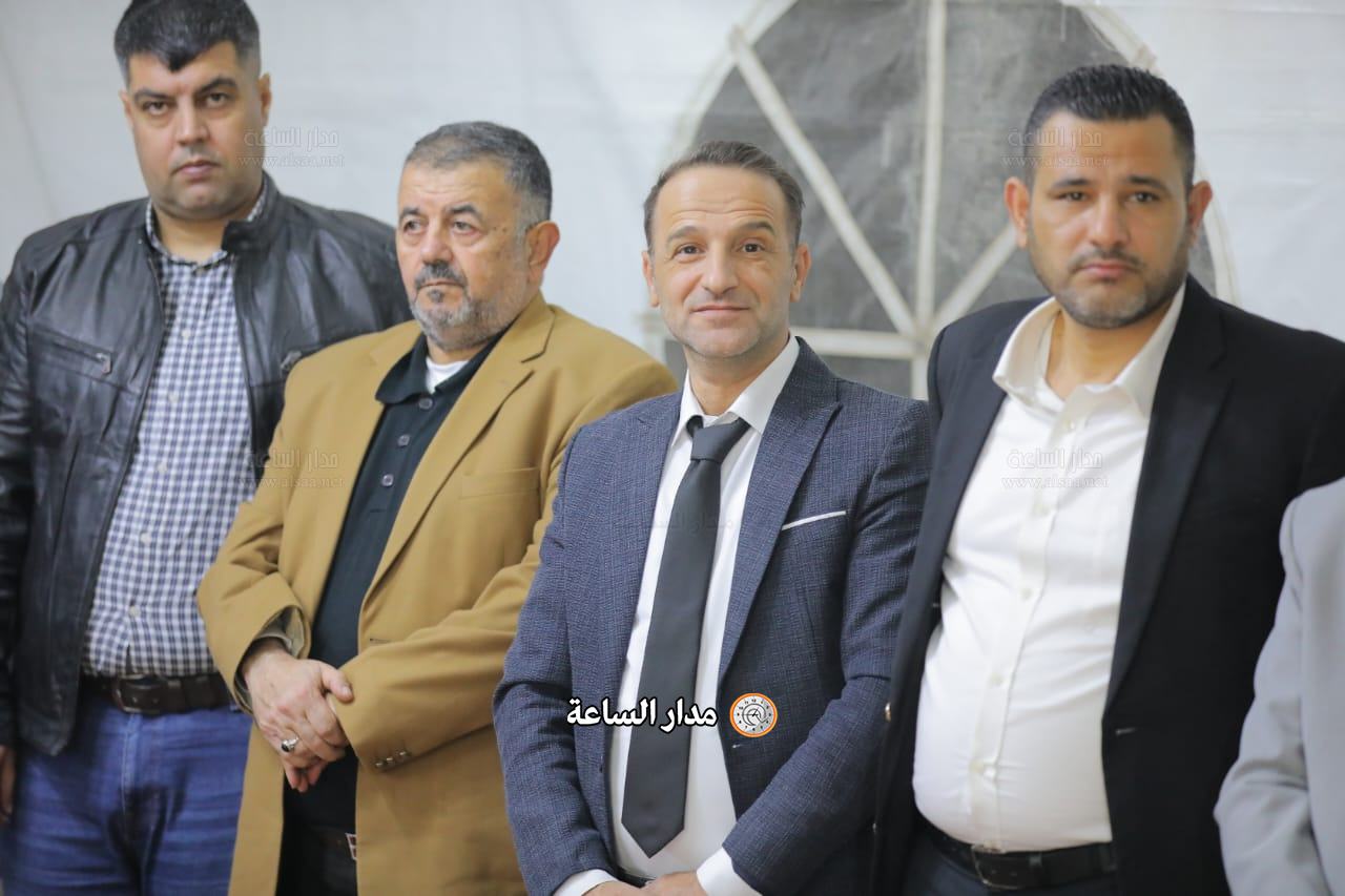 Madar Al-Saa Images 0.3971106408751579