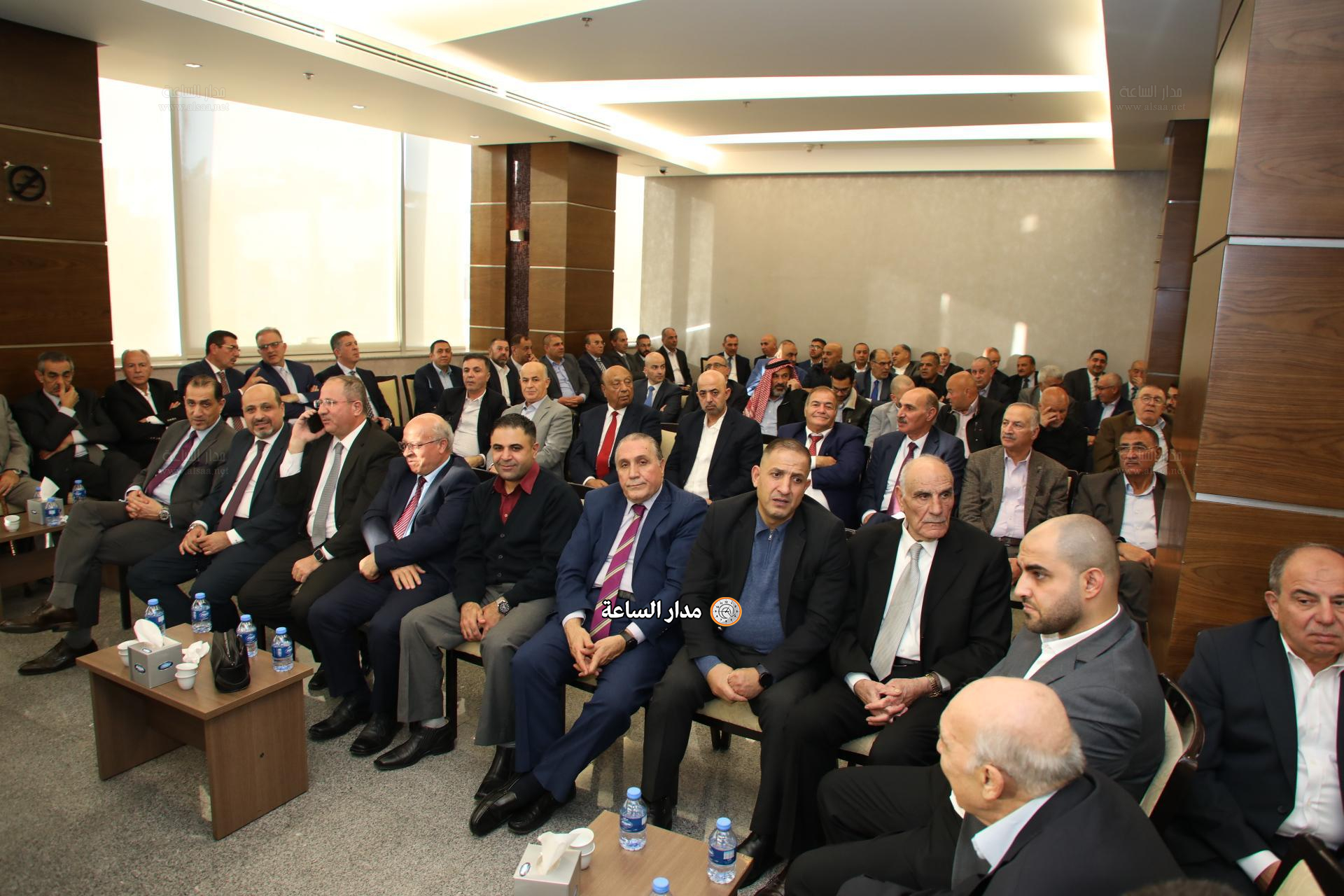 Madar Al-Saa Images 0.46521307844666926