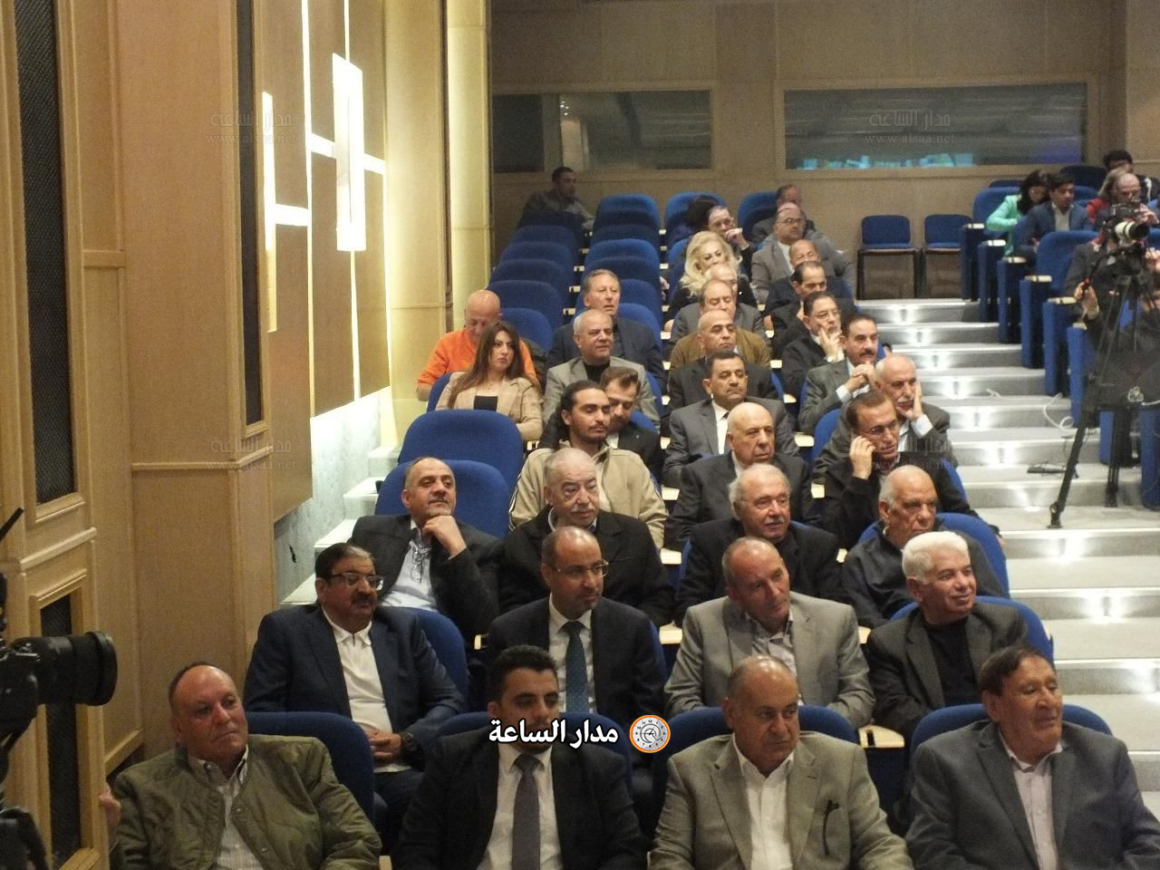 Madar Al-Saa Images 0.39733995952558465