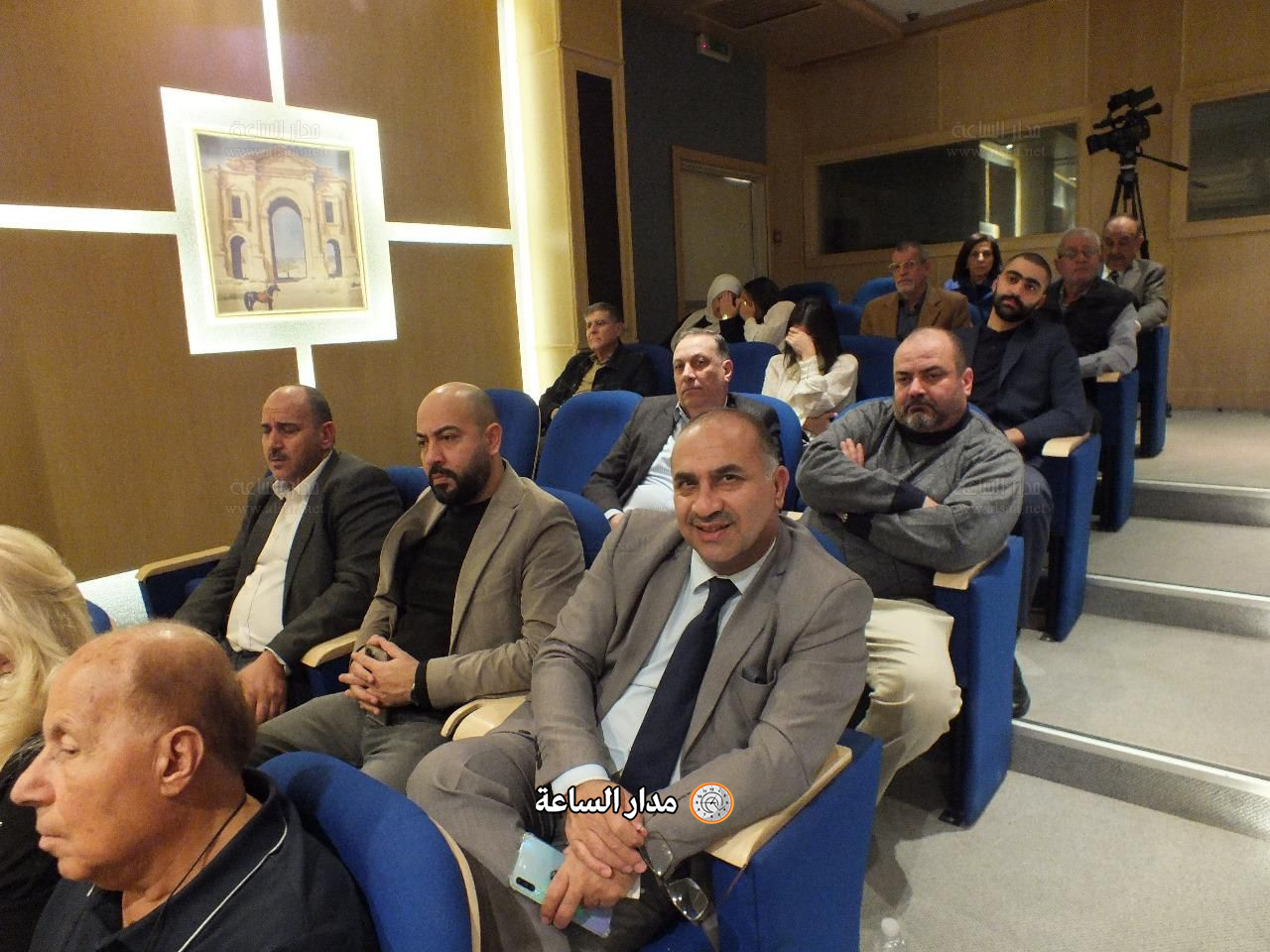 Madar Al-Saa Images 0.01691688962970539