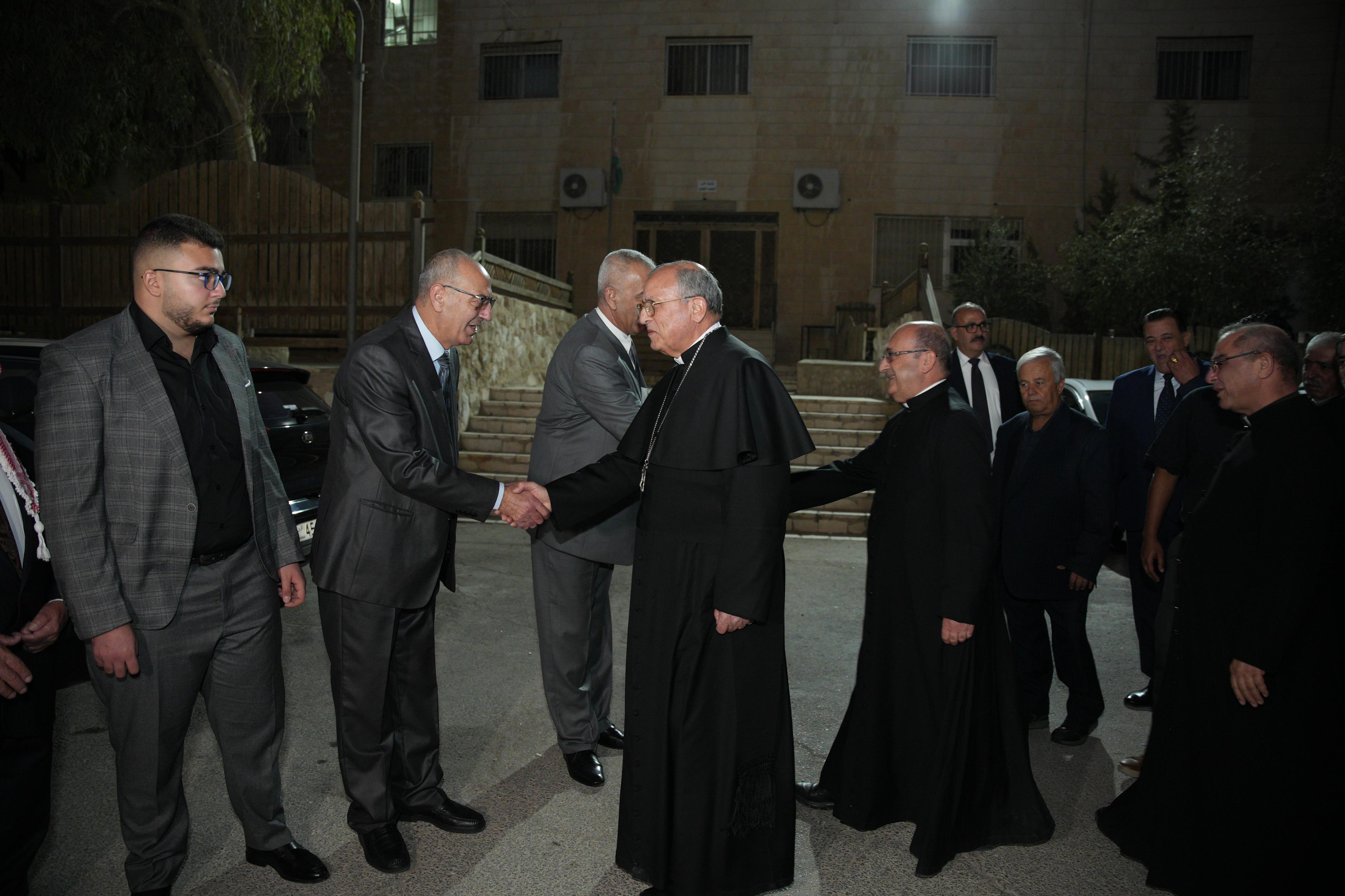 Madar Al-Saa Images 0.06018701666404458