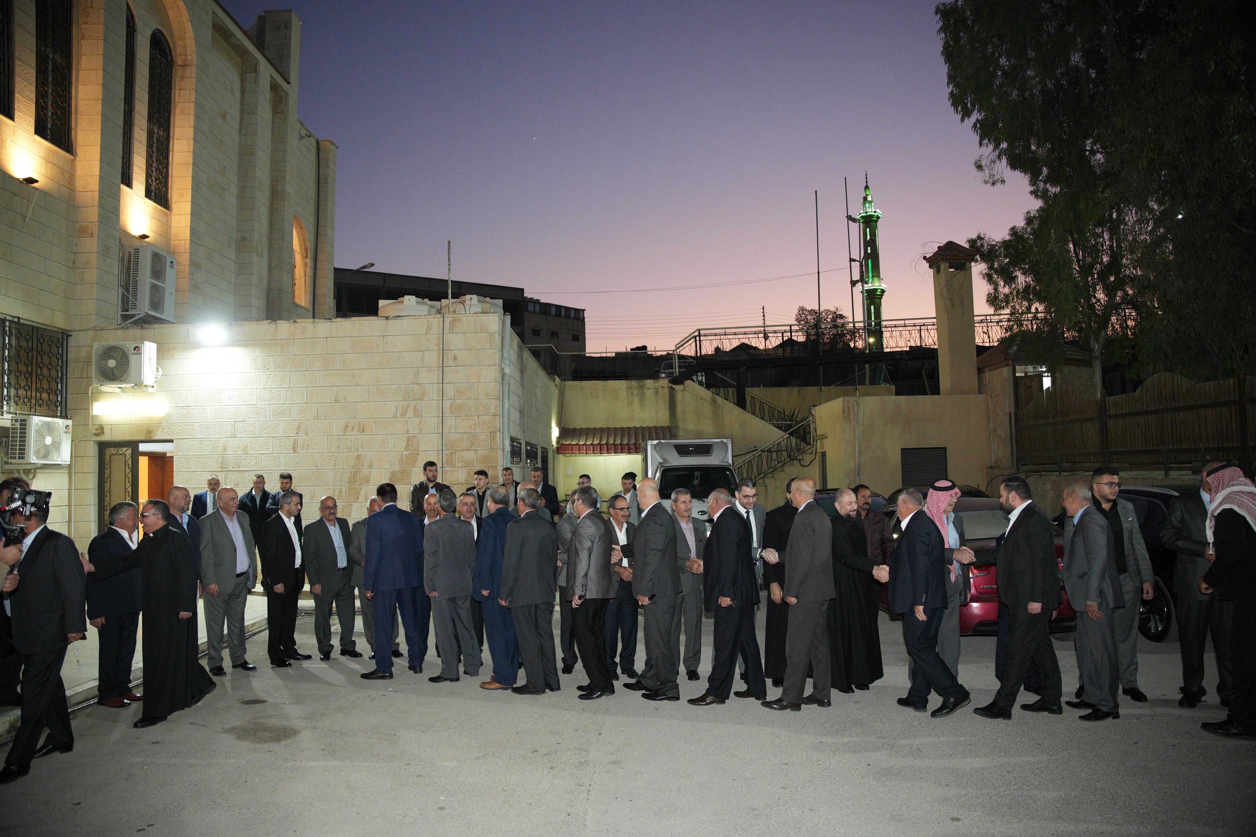 Madar Al-Saa Images 0.838278854514038