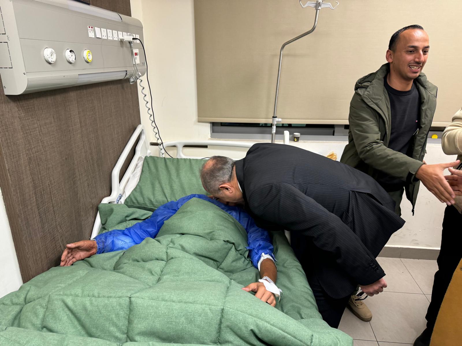 Madar Al-Saa Images 0.7359071396365682