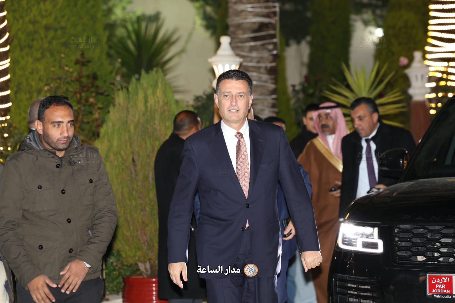 Madar Al-Saa Images 0.5511787870017735