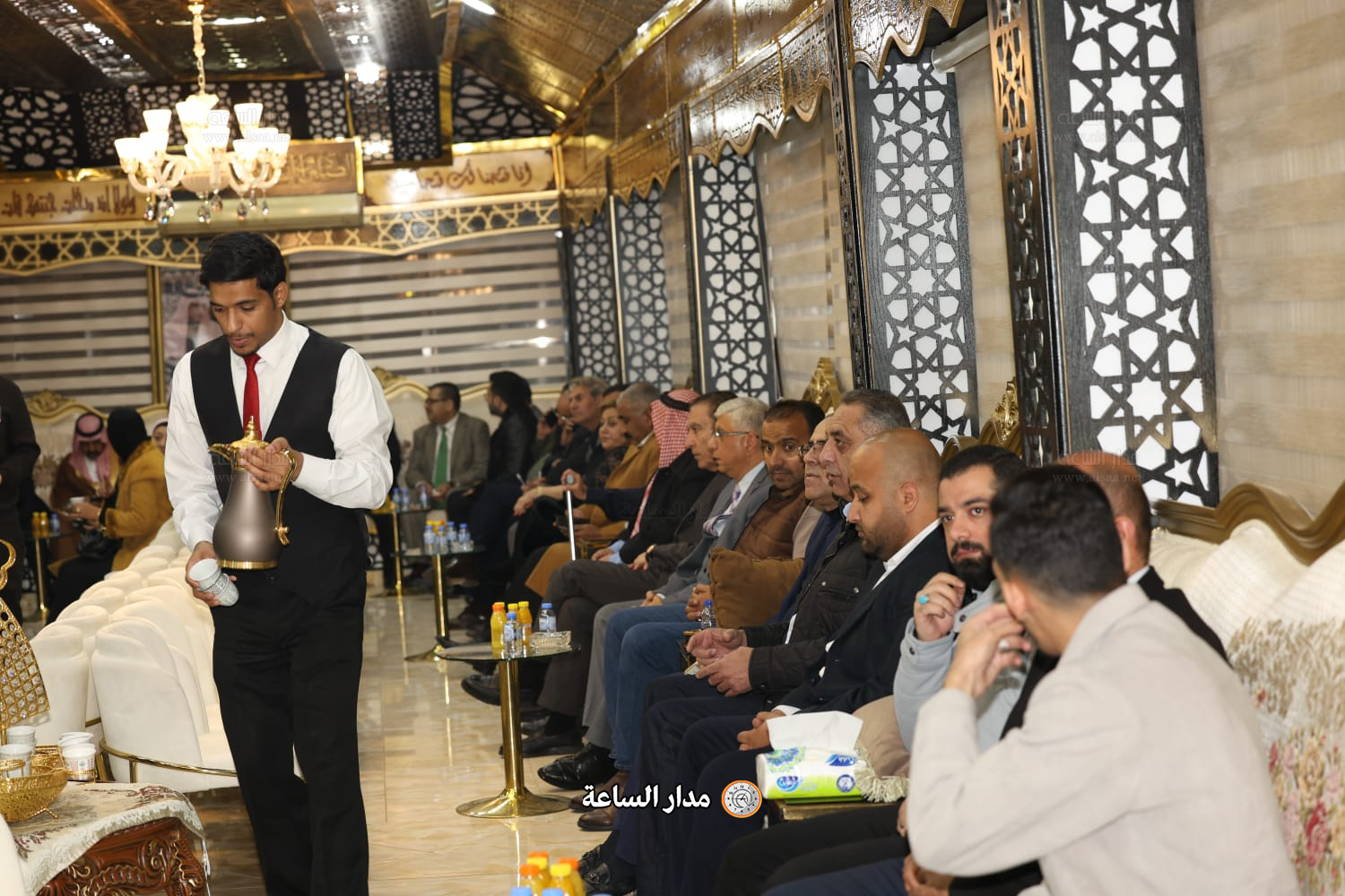 Madar Al-Saa Images 0.7532557560793702