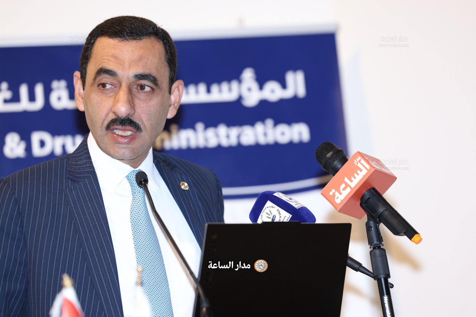 

الدكتور نزار محمود مهيدات

