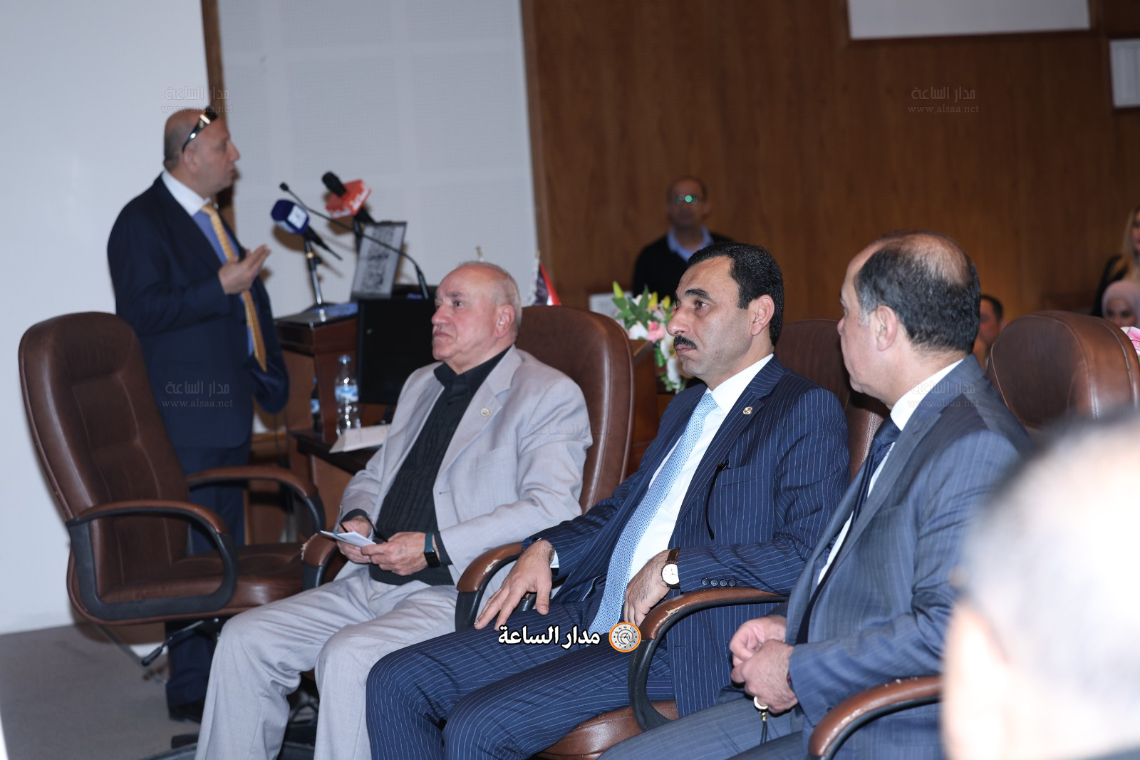 Madar Al-Saa Images 0.15301233003492065