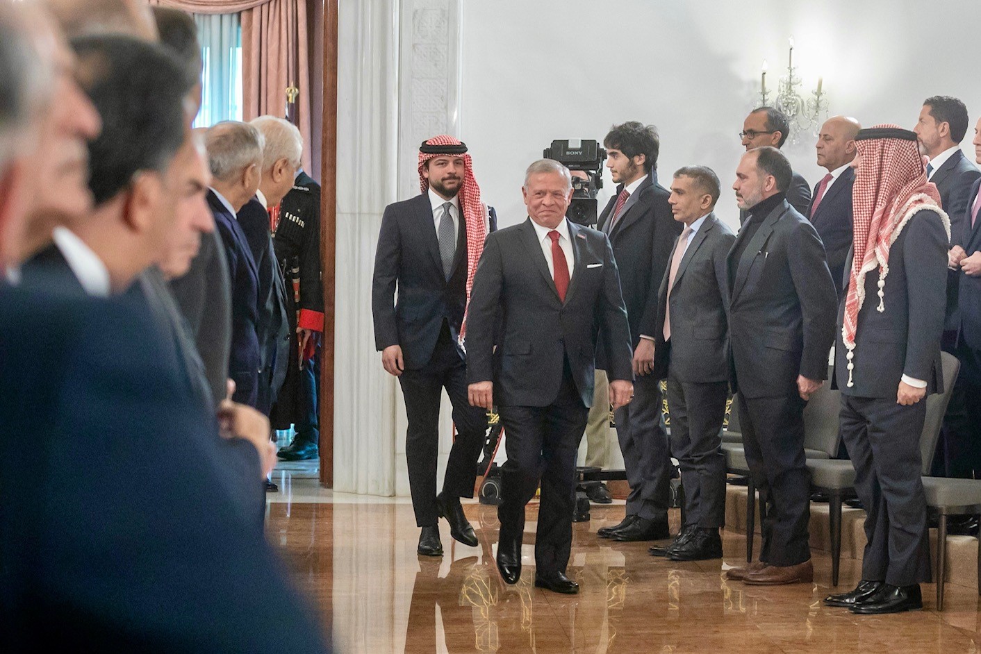 Madar Al-Saa Images 0.9637346115895296