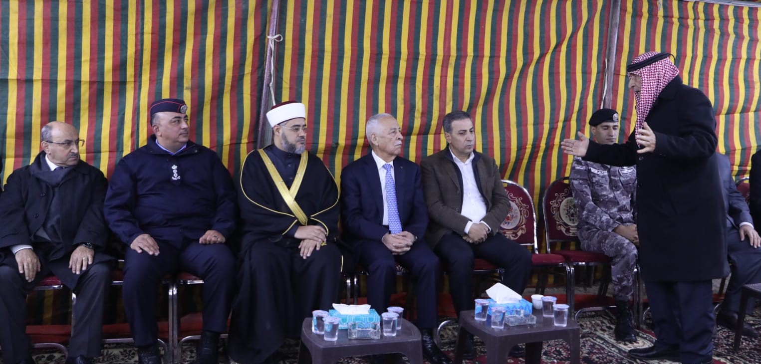 Madar Al-Saa Images 0.7025063031488903