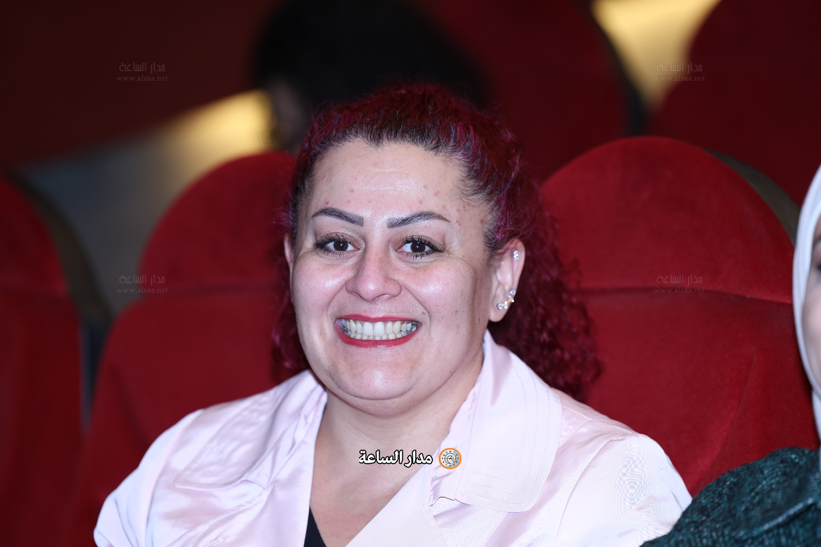 Madar Al-Saa Images 0.4371175581068807