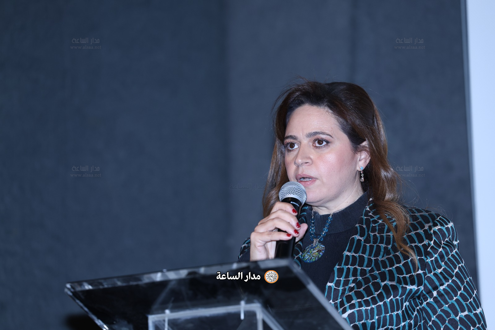 Madar Al-Saa Images 0.8244356661999319