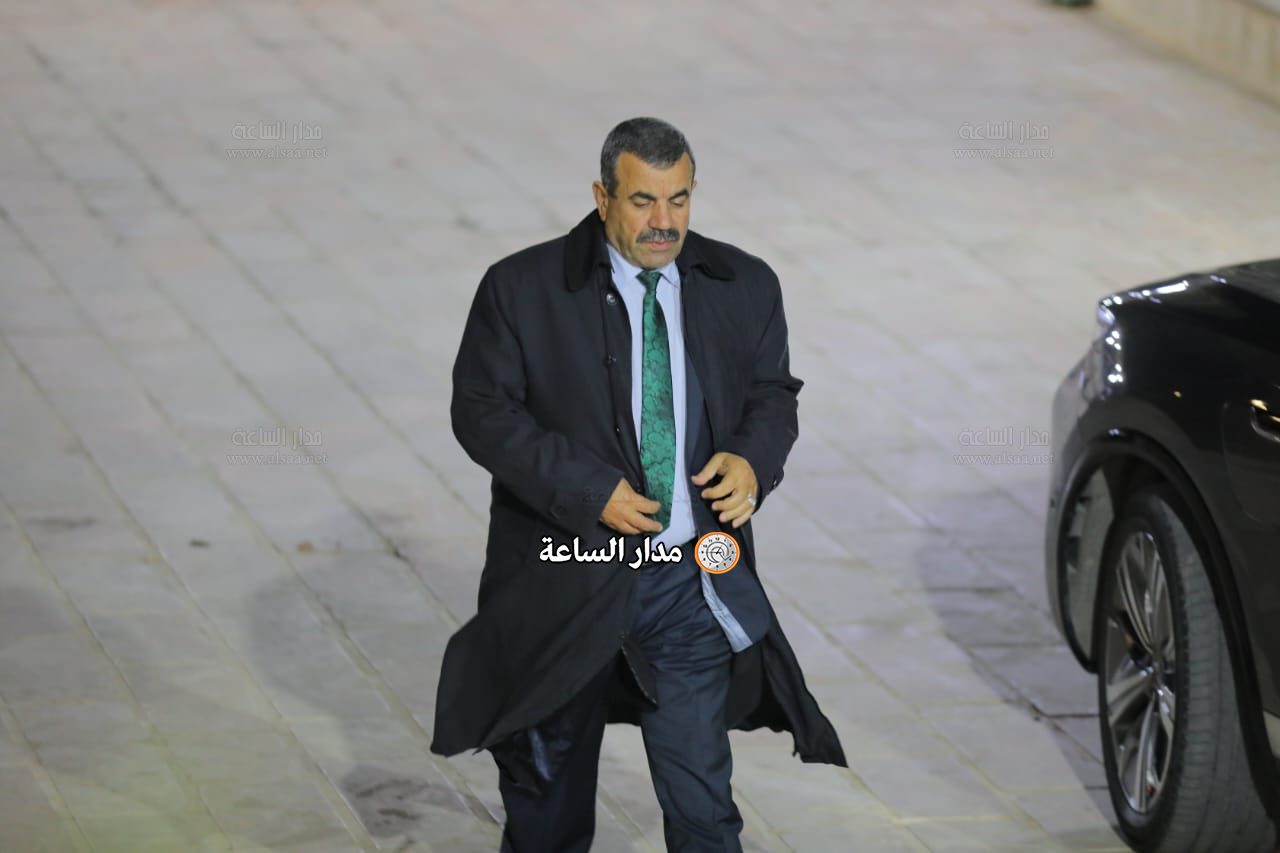 Madar Al-Saa Images 0.58528965951619