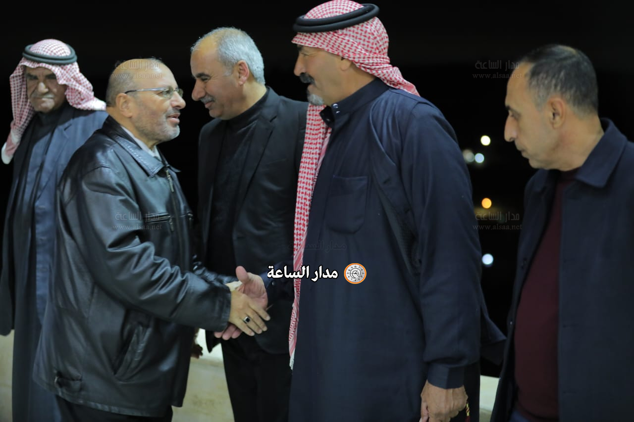 Madar Al-Saa Images 0.37173621206351415