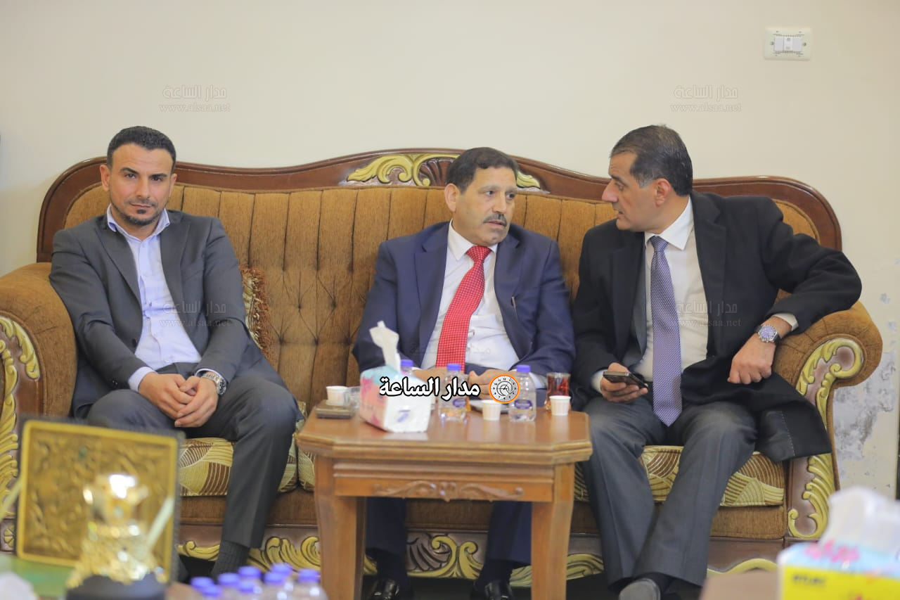 Madar Al-Saa Images 0.9196239673948121