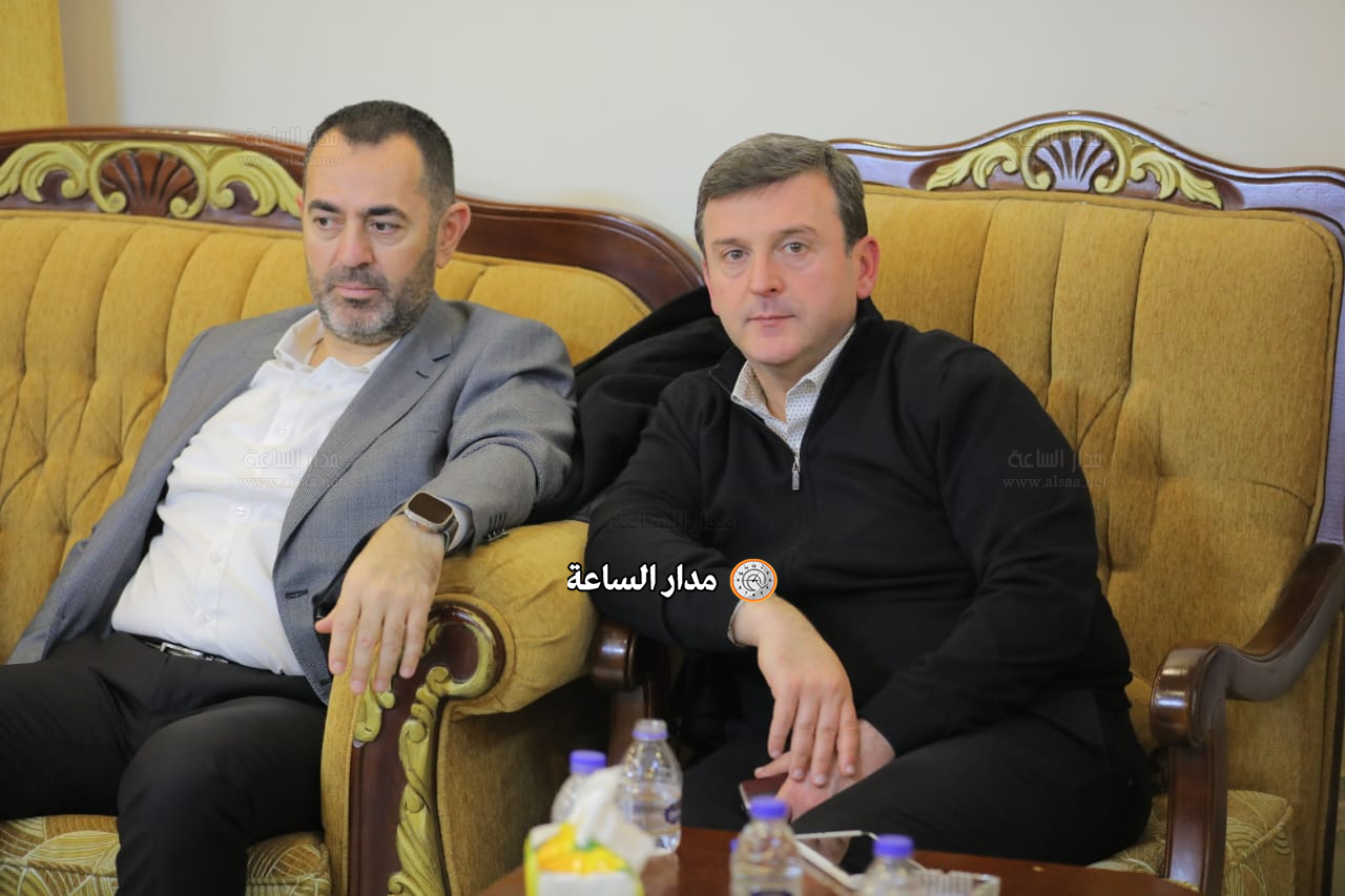 Madar Al-Saa Images 0.2899200045994297