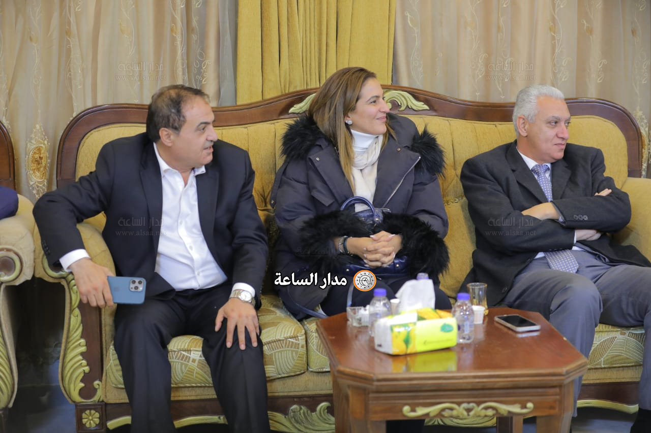 Madar Al-Saa Images 0.39736442135773586