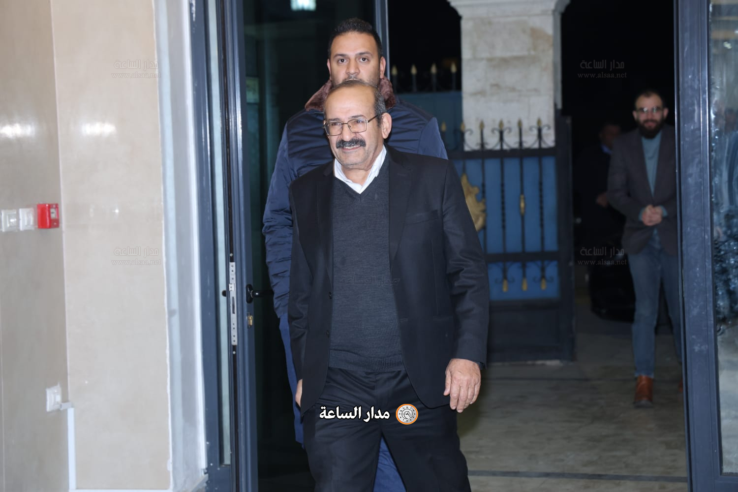 Madar Al-Saa Images 0.7676612859092677