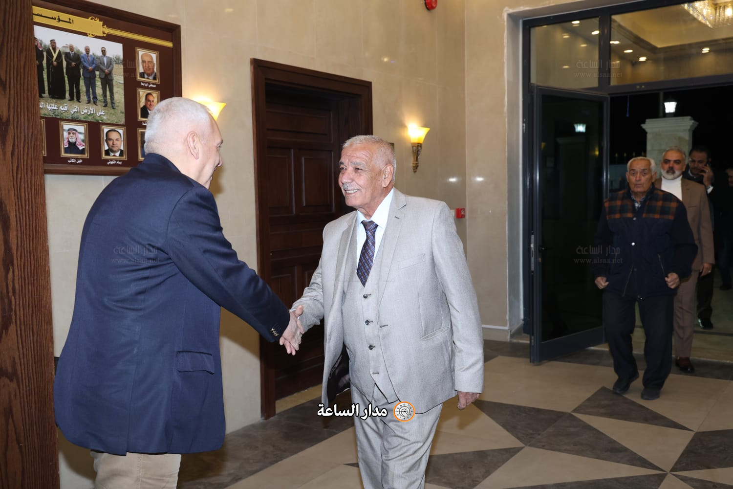 Madar Al-Saa Images 0.21744455163935883