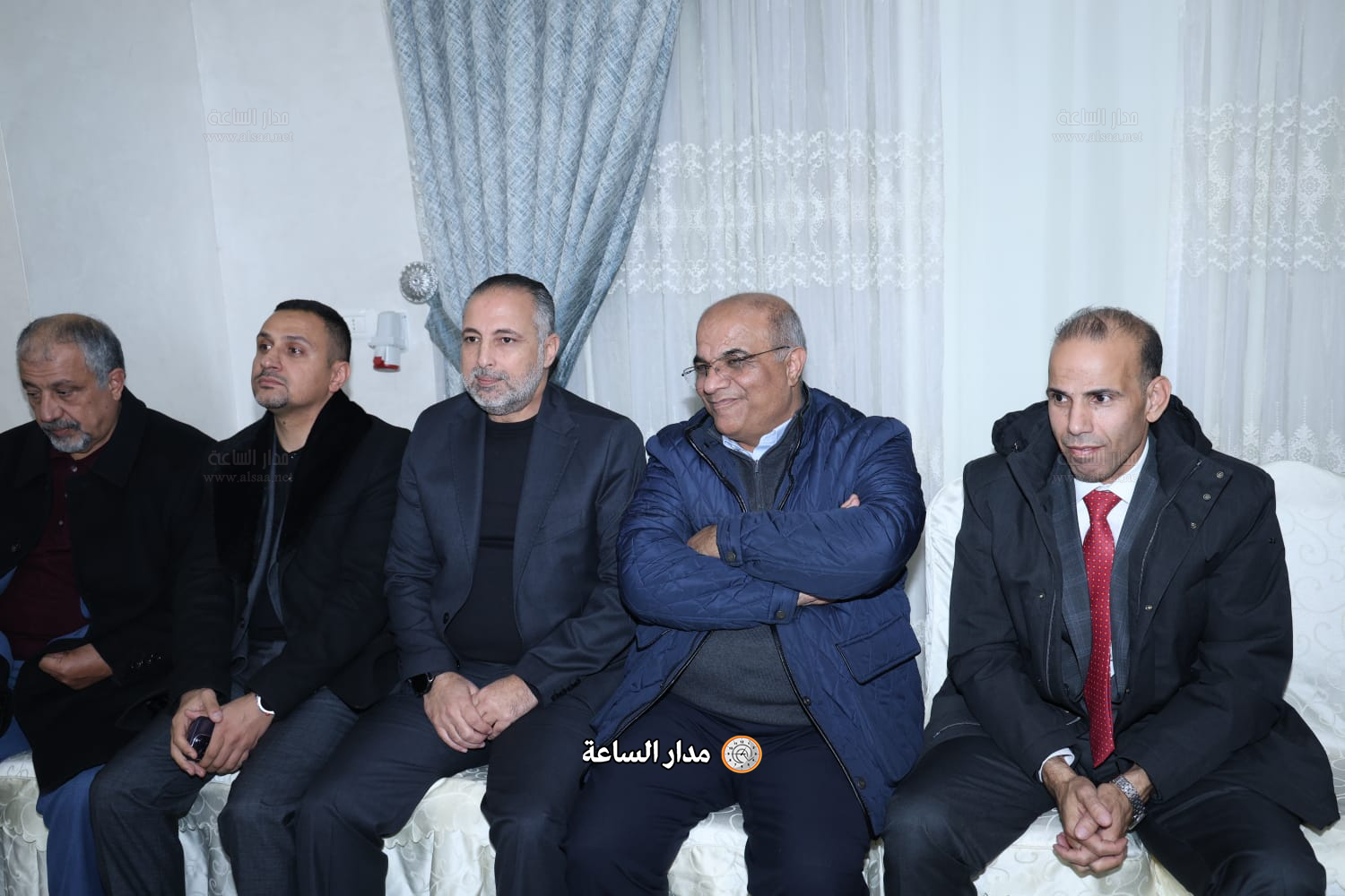 Madar Al-Saa Images 0.7389802883105367