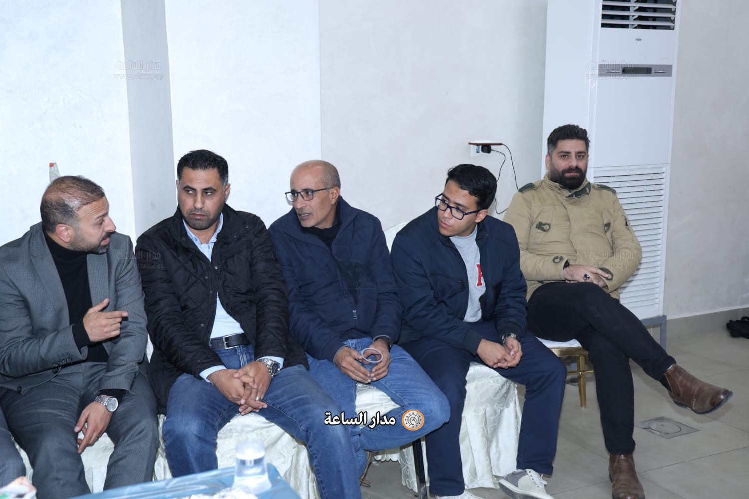 Madar Al-Saa Images 0.5083041197003428