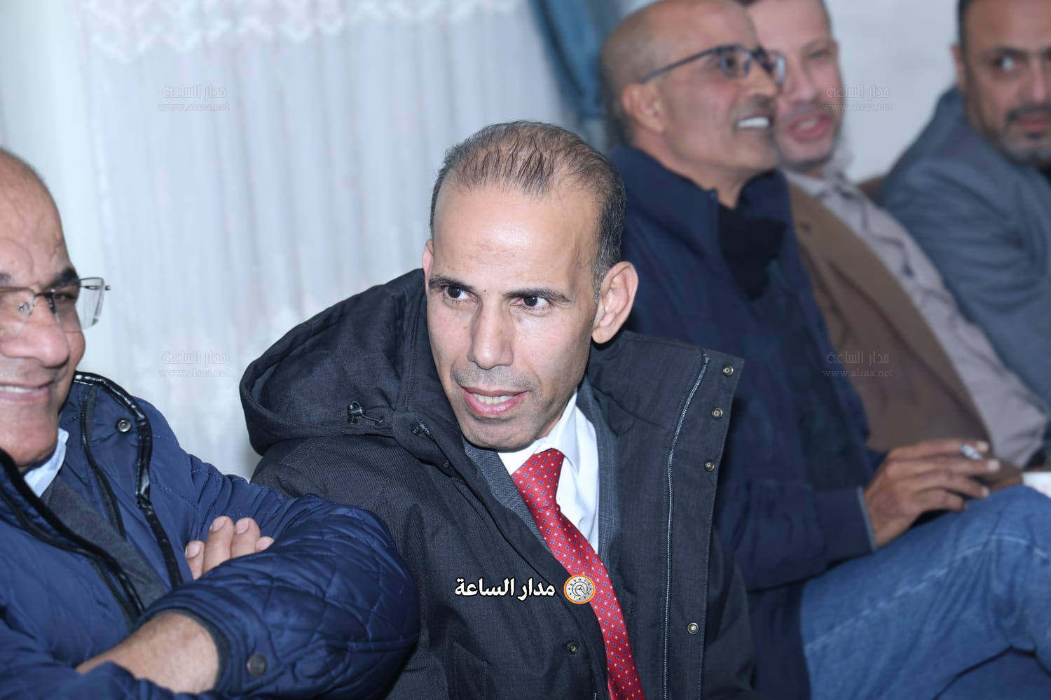 Madar Al-Saa Images 0.6847555670703263