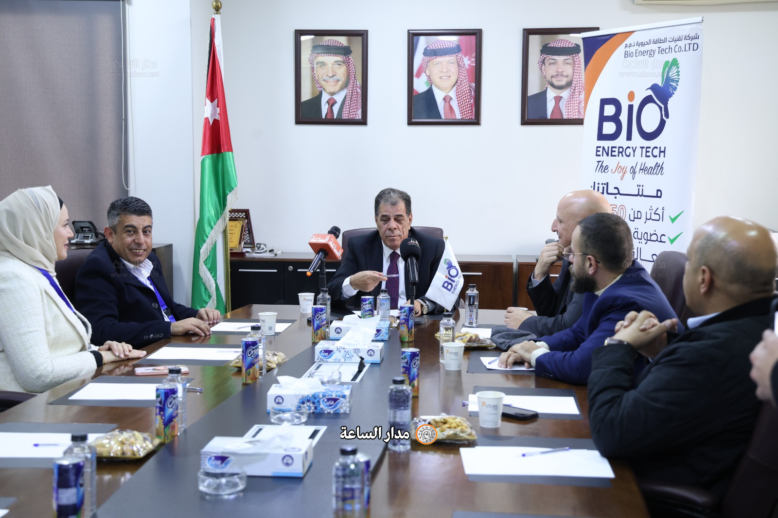 Madar Al-Saa Images 0.8747103214052421