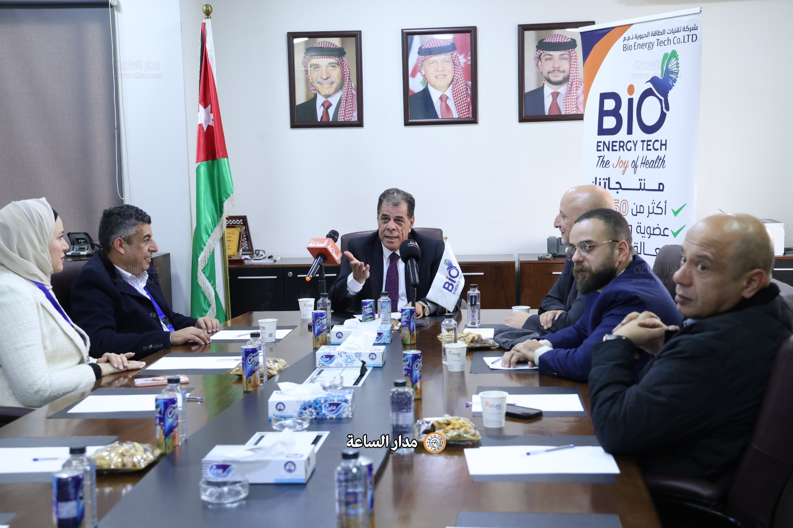 Madar Al-Saa Images 0.9409228434259305