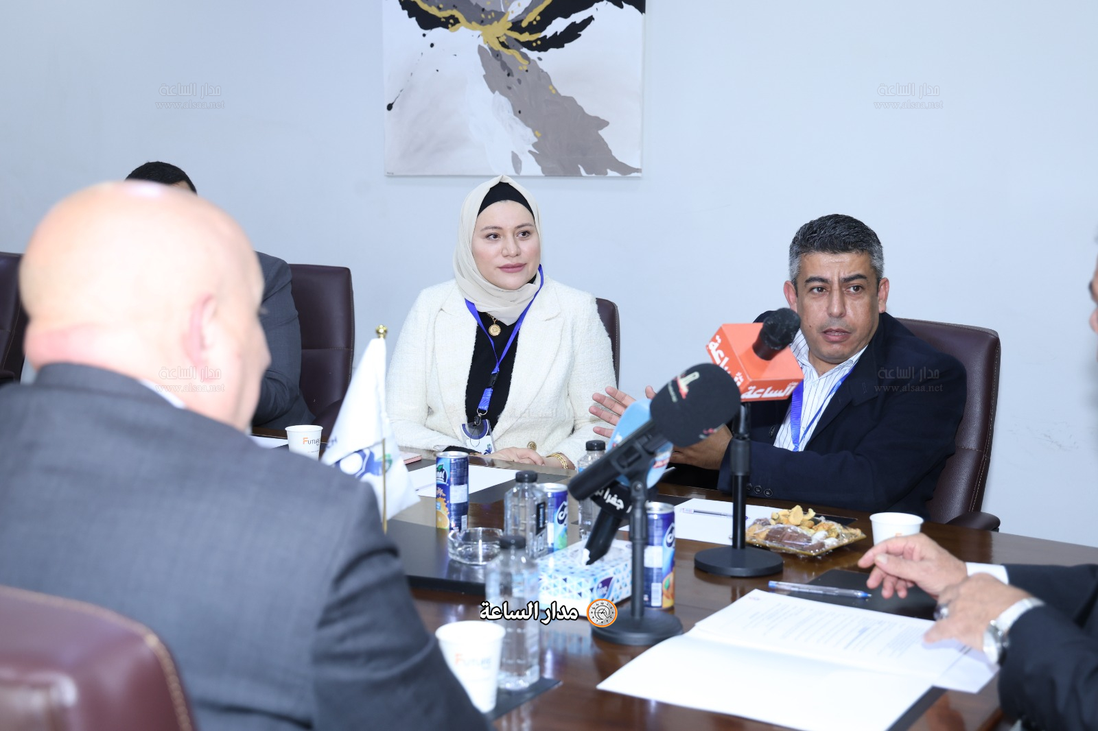 Madar Al-Saa Images 0.3237506099908174