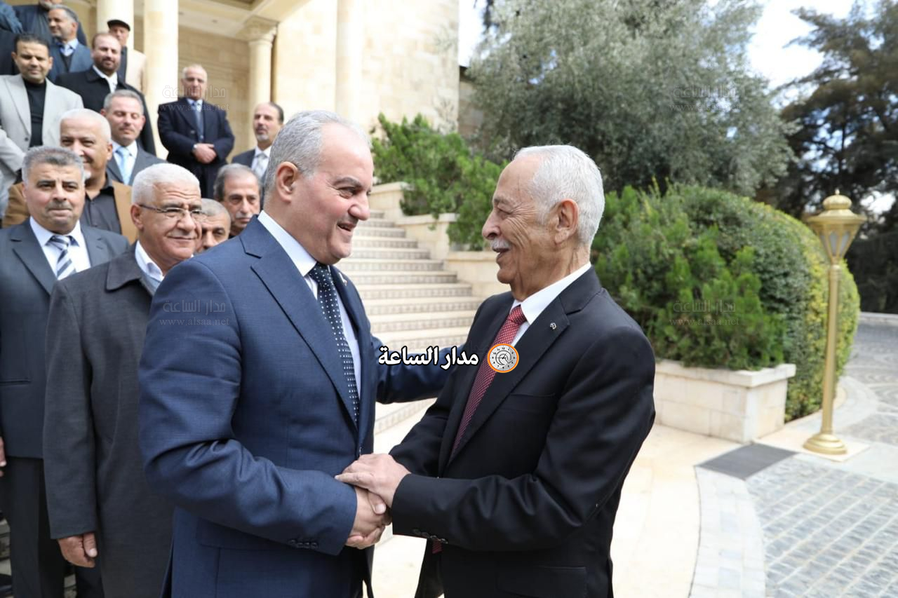 Madar Al-Saa Images 0.4035793698236112