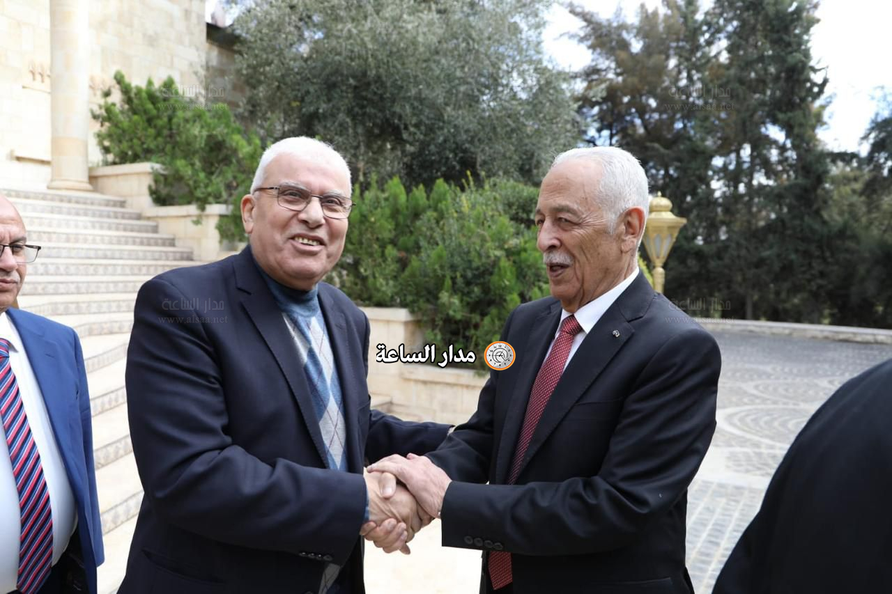 Madar Al-Saa Images 0.6680318711183972