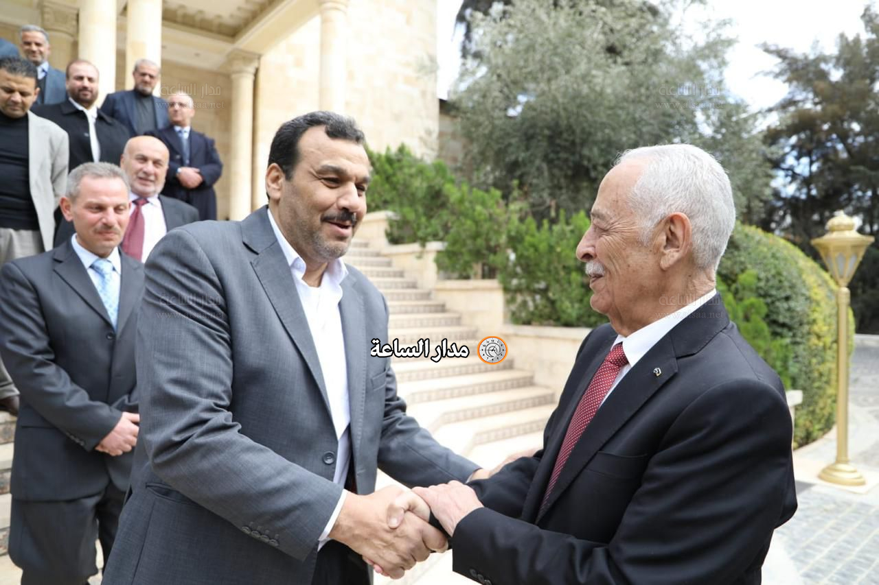 Madar Al-Saa Images 0.33558019967425756