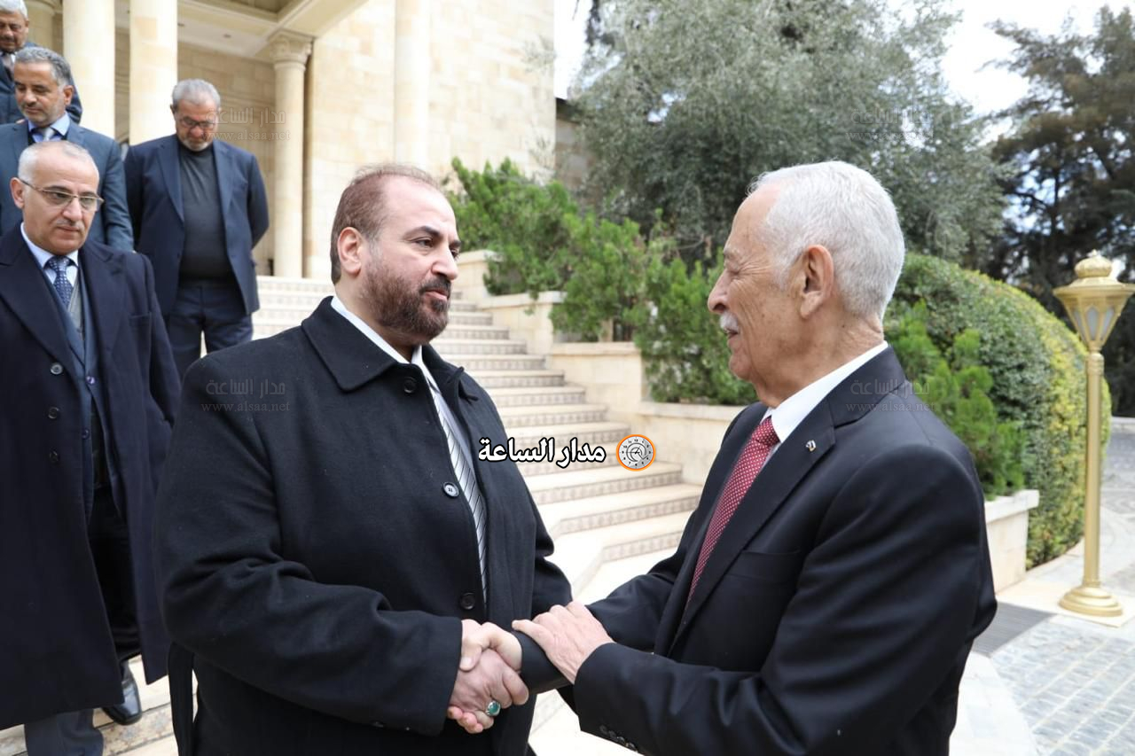 Madar Al-Saa Images 0.6617642908004235