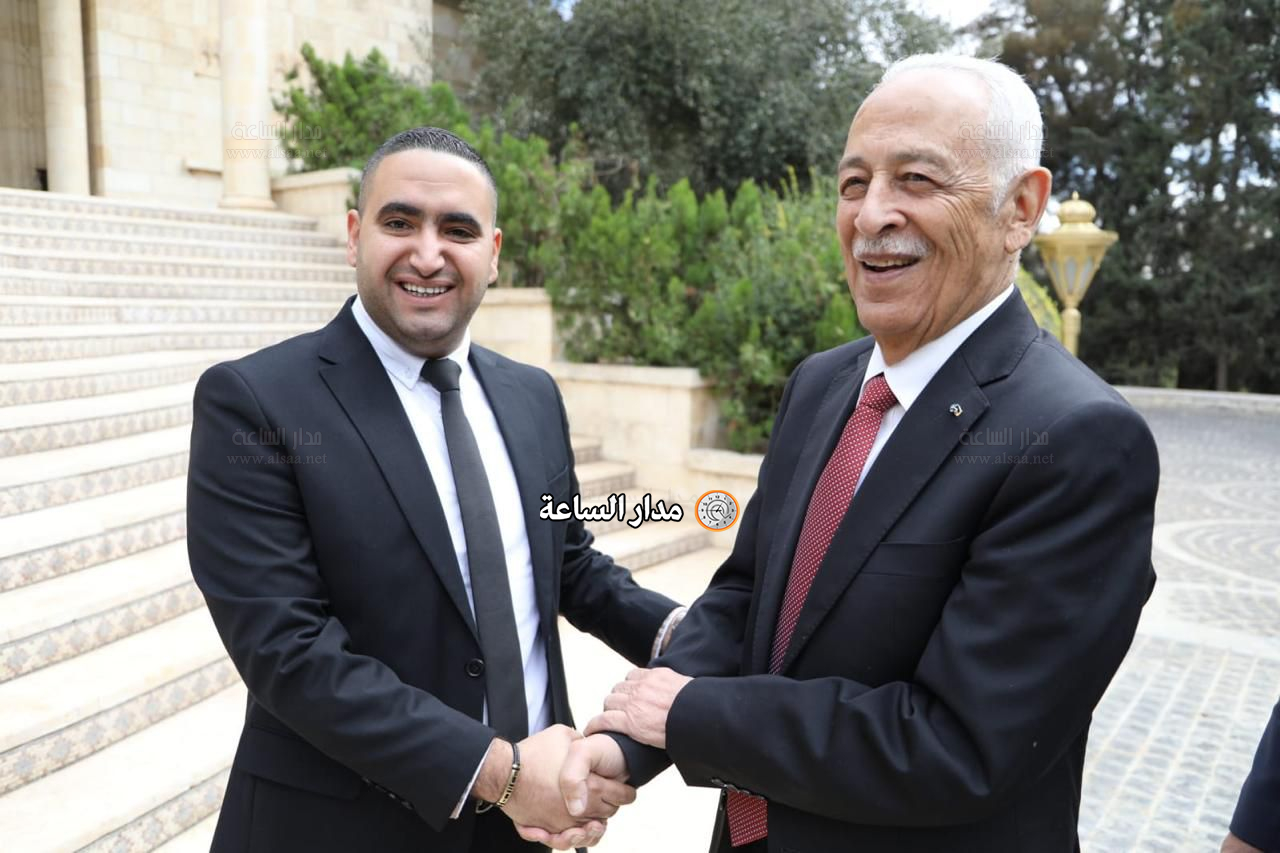 Madar Al-Saa Images 0.046918492806365286