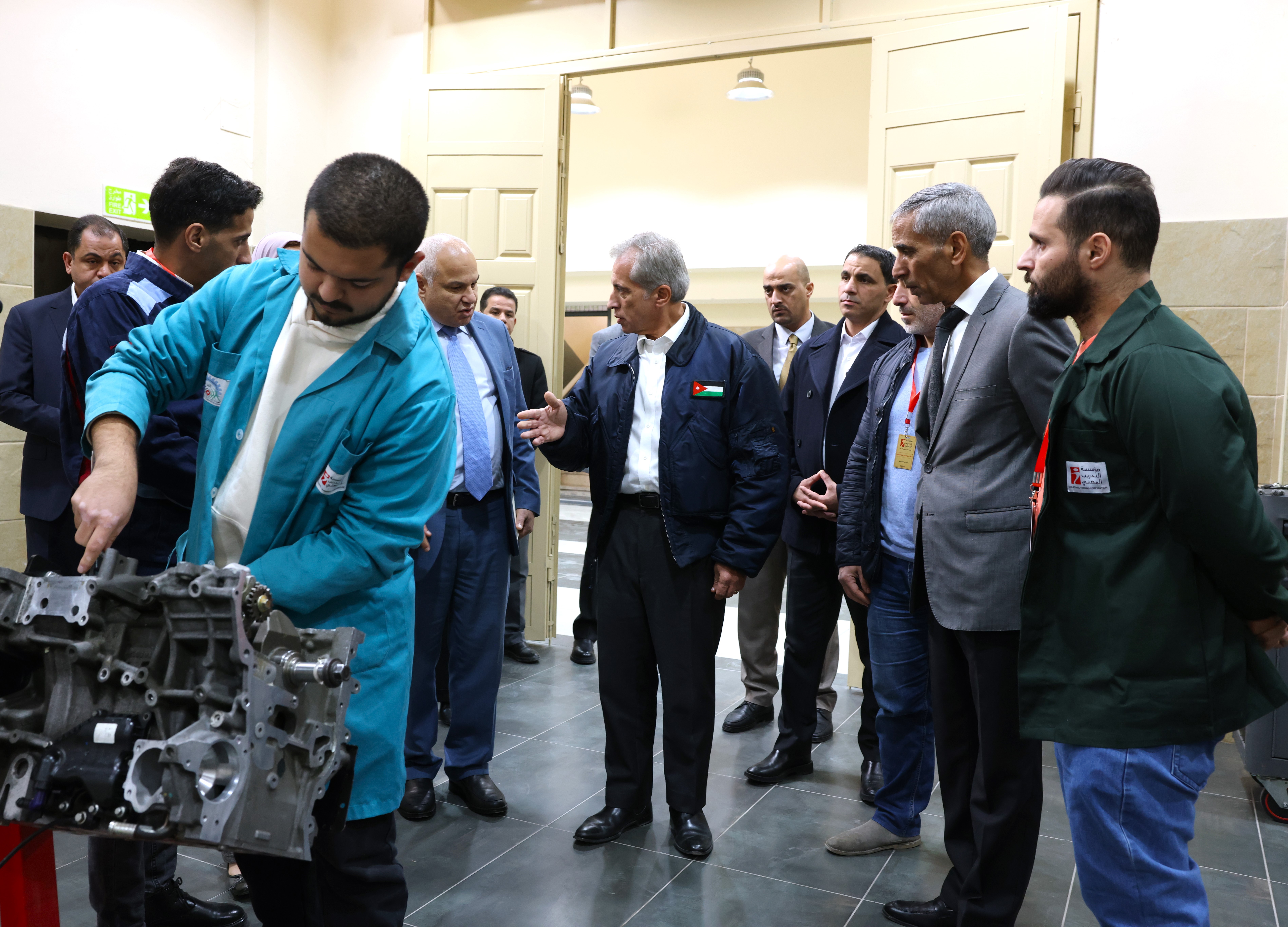 Madar Al-Saa Images 0.442741785667784