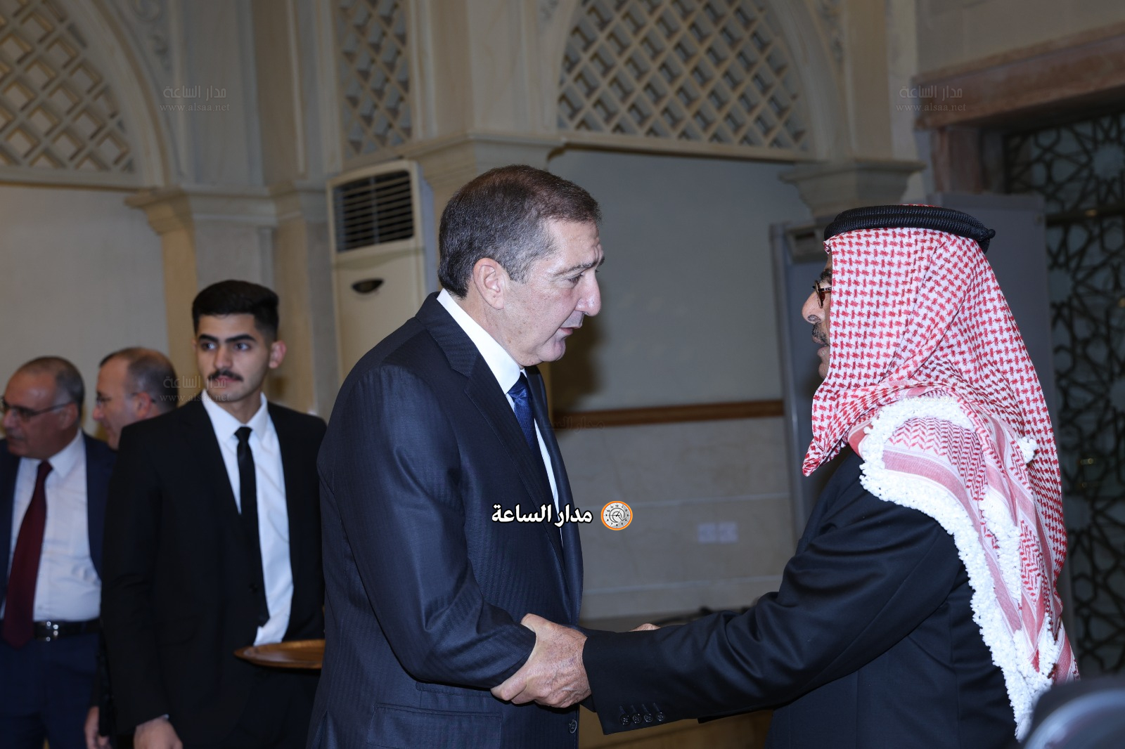 Madar Al-Saa Images 0.9860460307781367