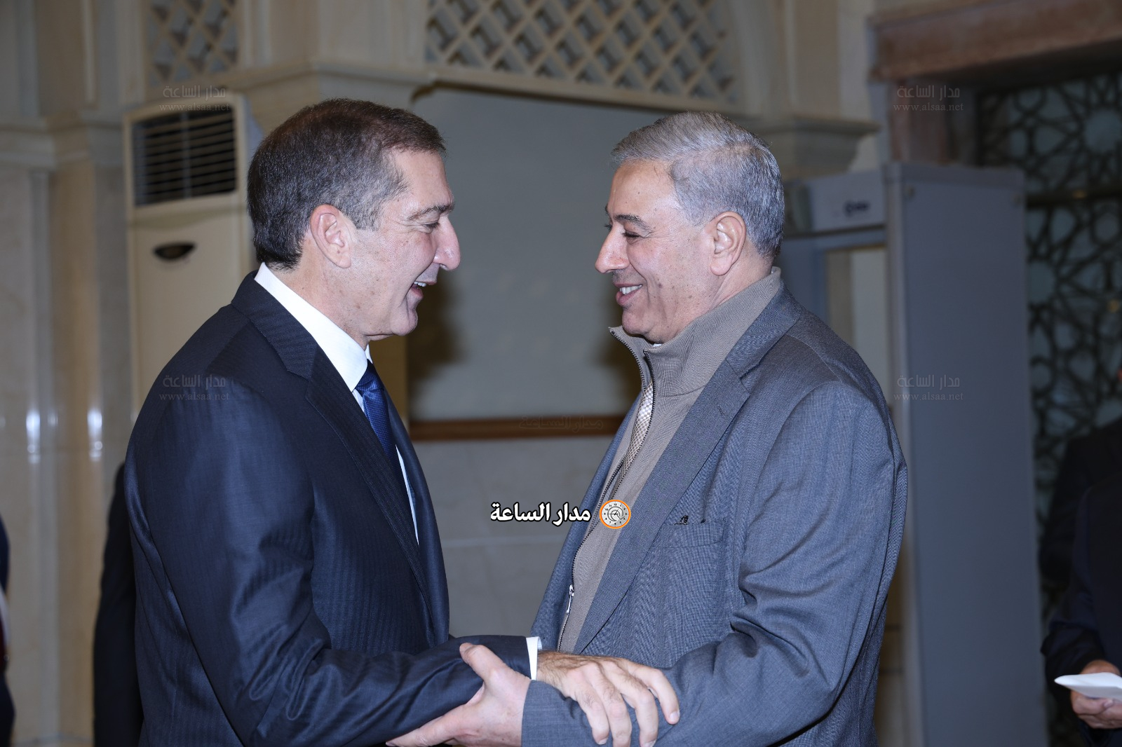 Madar Al-Saa Images 0.12869715060472564